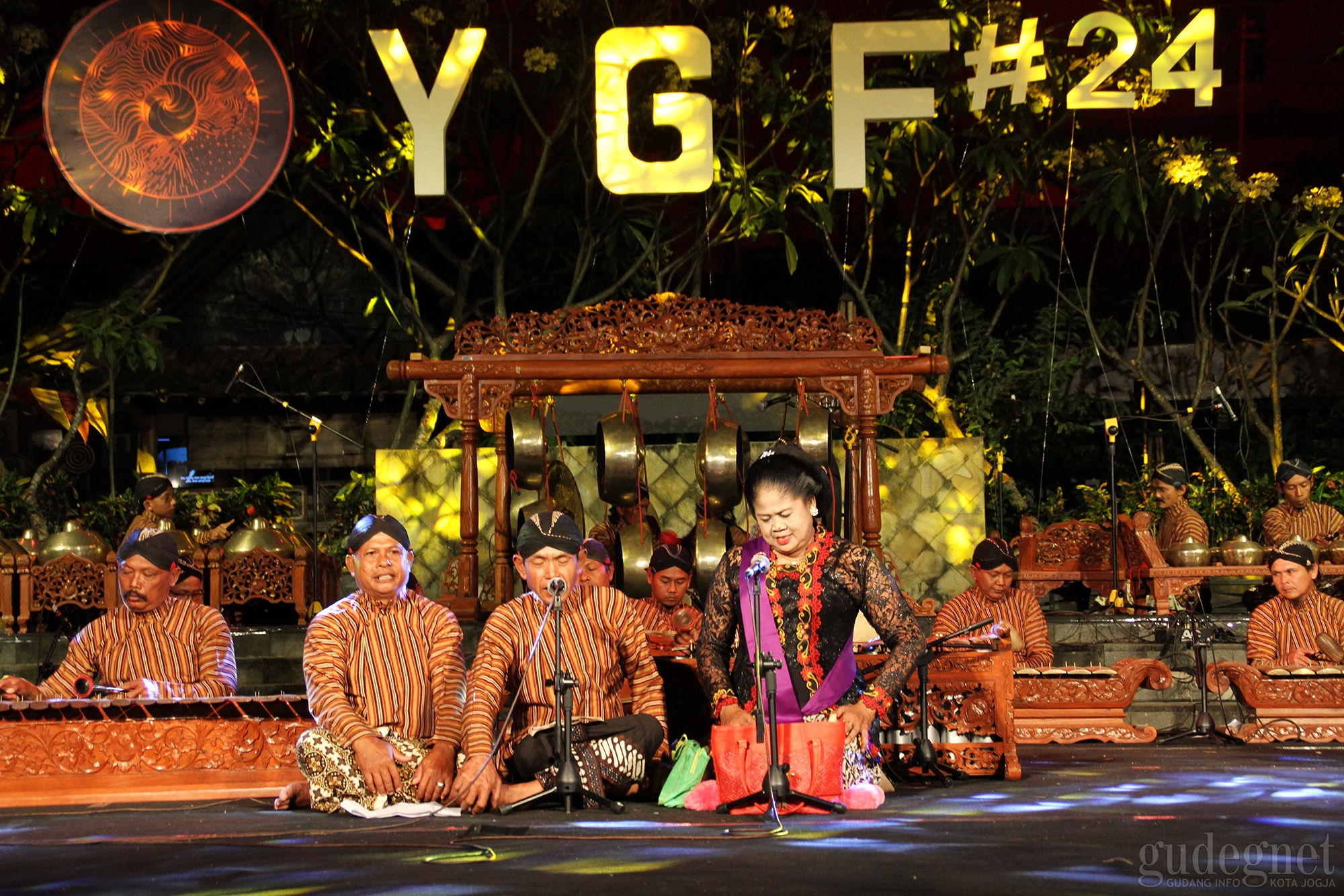 Ratusan Pecinta Gamelan Hadiri Gelaran YGF ke-24 Ratusan Pecinta Gamelan Hadiri Gelaran YGF ke-24