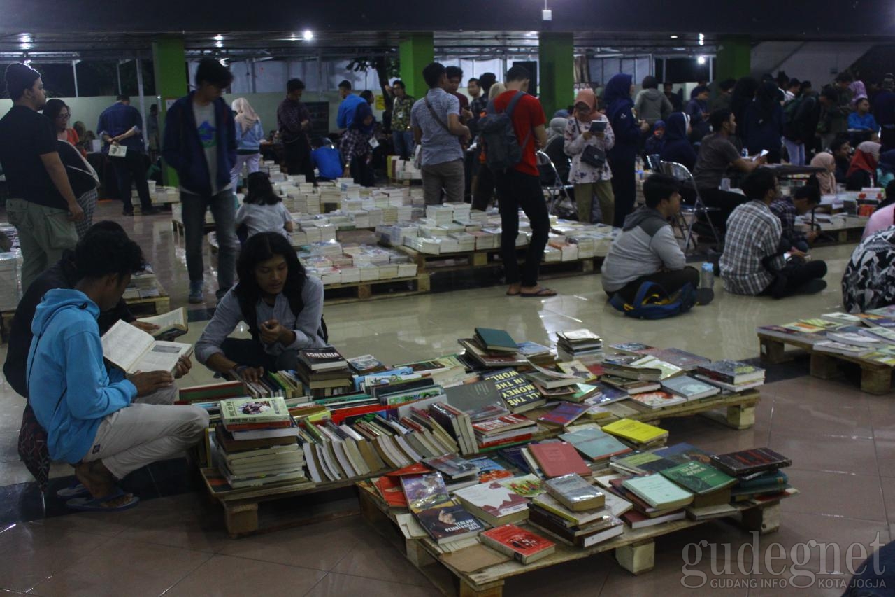 Kampung Buku Jogja #5 Angkat Tema Menelisik Bilik-bilik Indonesia Kampung Buku Jogja #5 Angkat Tema Menelisik Bilik-bilik Indonesia
