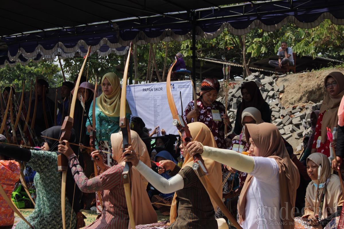 Sambut Dies Natalis ke-54, UAJY Adakan Lomba Jemparingan Sambut Dies Natalis ke-54, UAJY Adakan Lomba Jemparingan