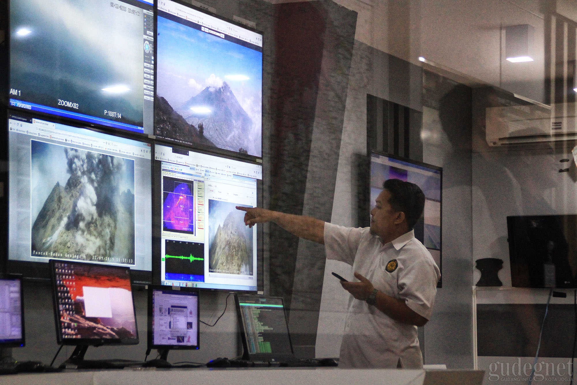 BPPTKG DIY: Walau Kemarin Meletus, Merapi Tetap Aman BPPTKG DIY: Walau Kemarin Meletus, Merapi Tetap Aman