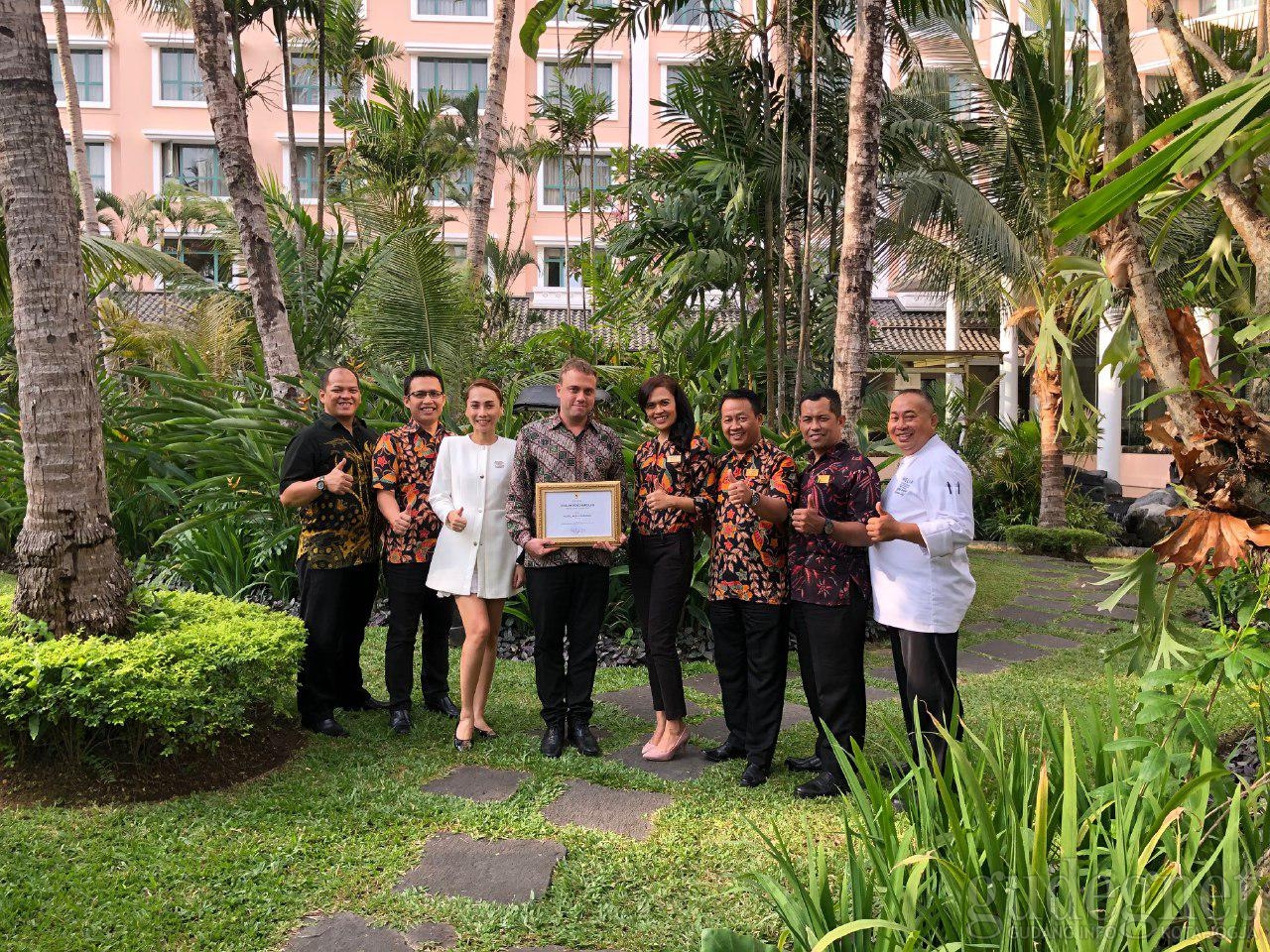 Melia Purosani Raih Penghargaan Green Hotel Award dari Kemenpar Melia Purosani Raih Penghargaan Green Hotel Award dari Kemenpar