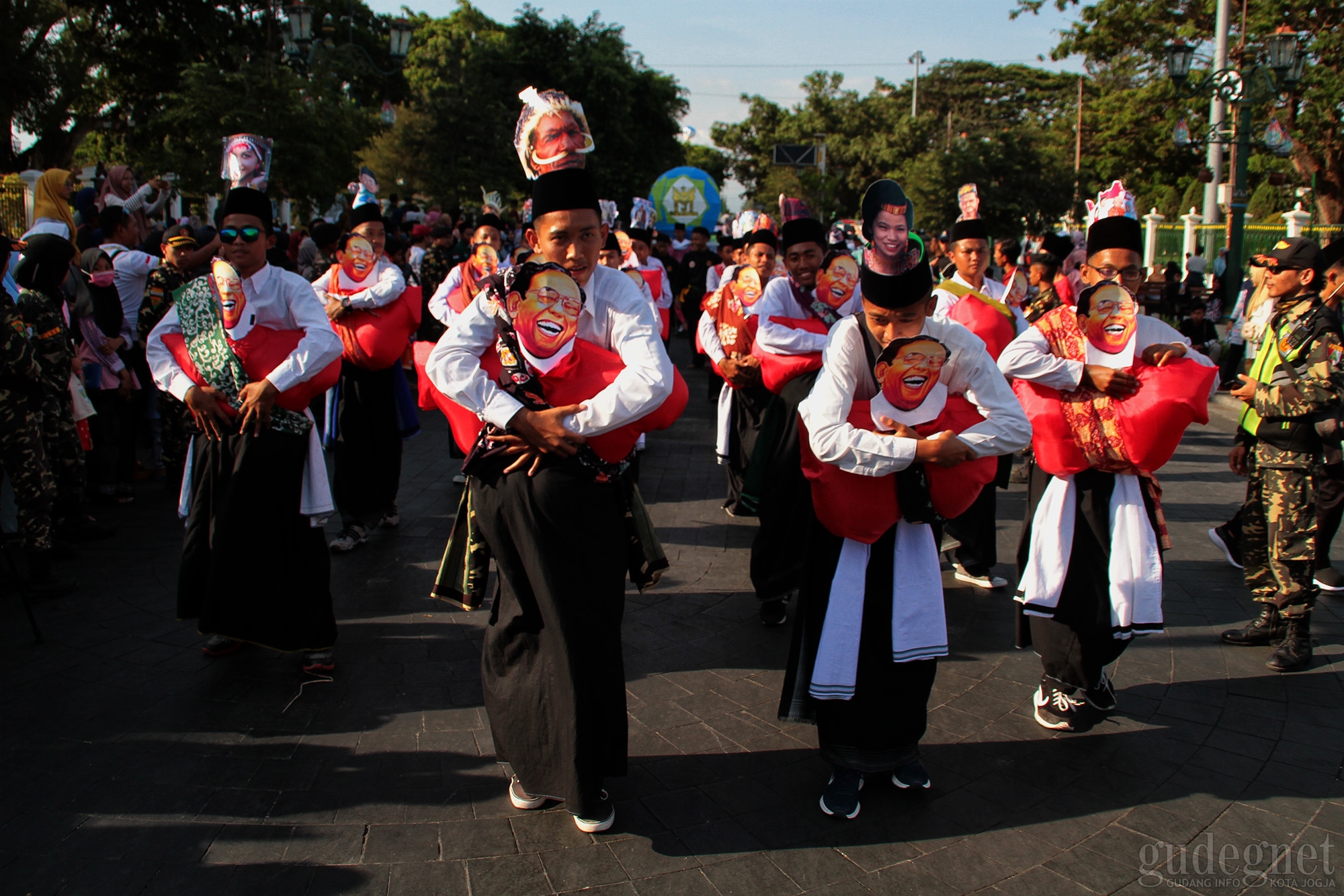 Ada Gus Dur saat Pawai Grebeg Santri 2019 Ada Gus Dur saat Pawai Grebeg Santri 2019