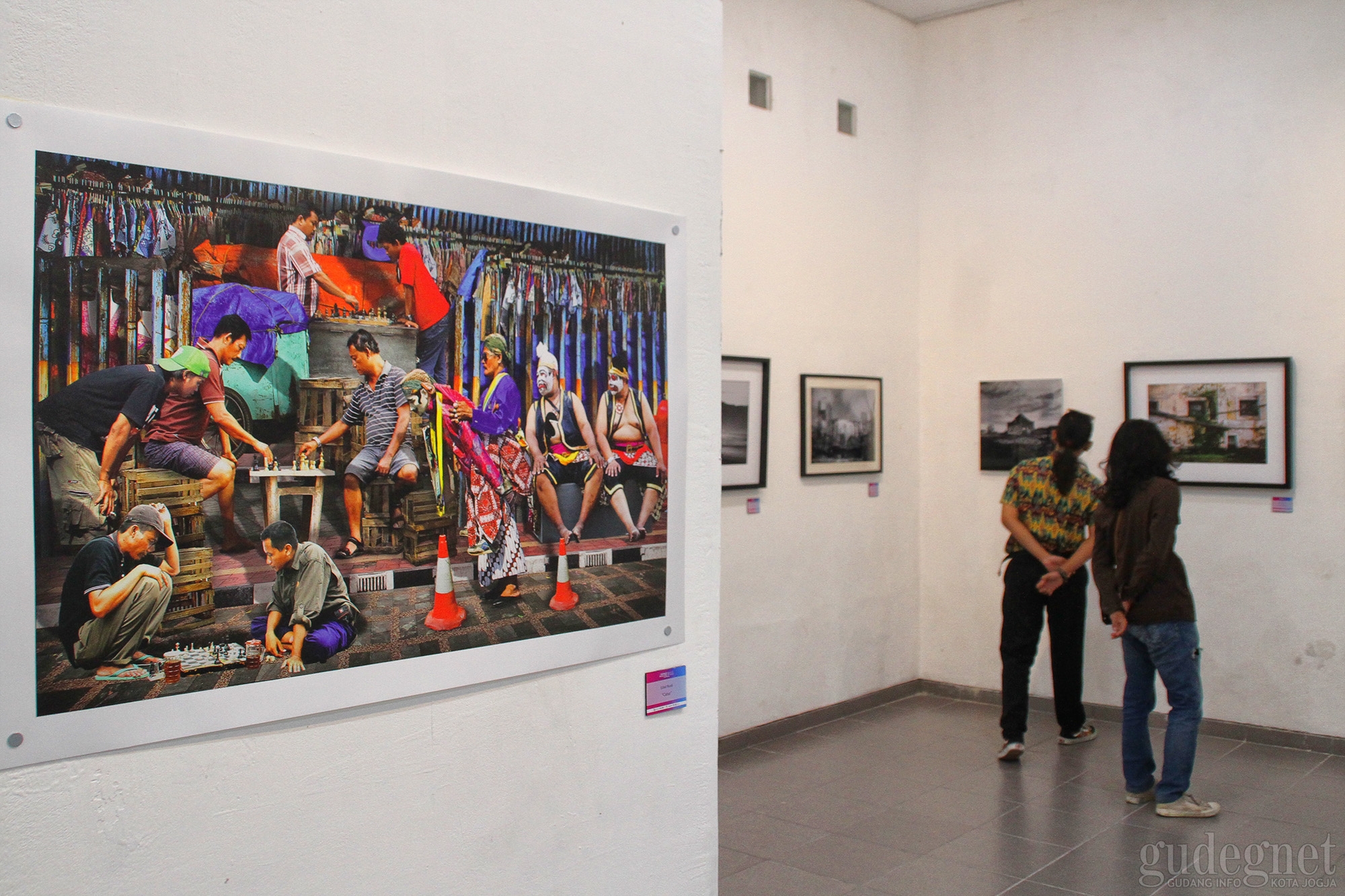 Dari Foto Jurnalistik Hingga Komersial, Terpajang di Galeri Pandeng ISI