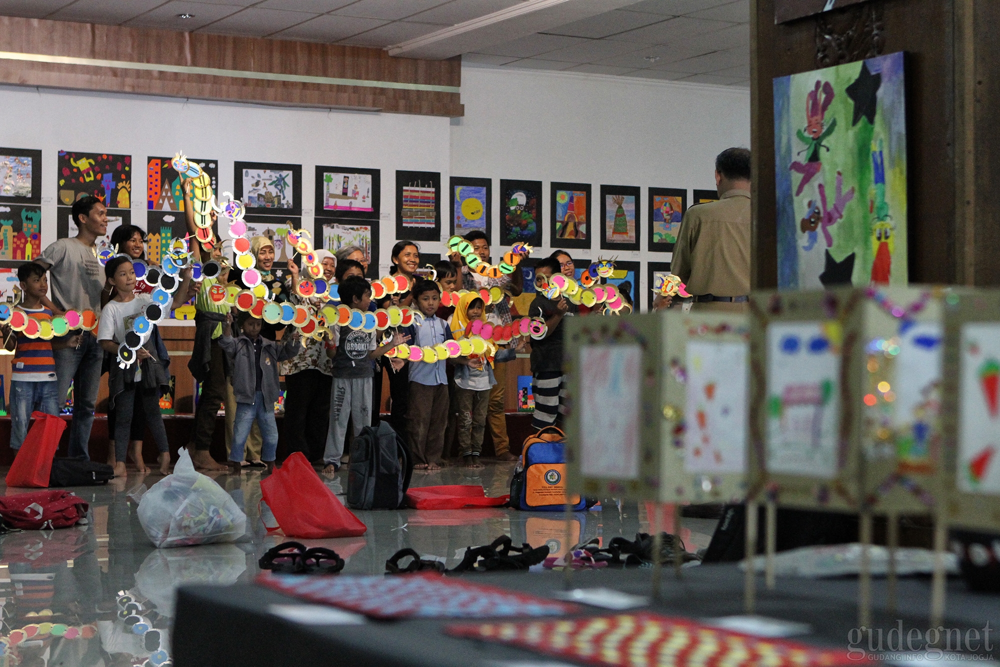 Art For Children, Kembangkan Minat Anak pada Dunia Seni Art For Children, Kembangkan Minat Anak pada Dunia Seni