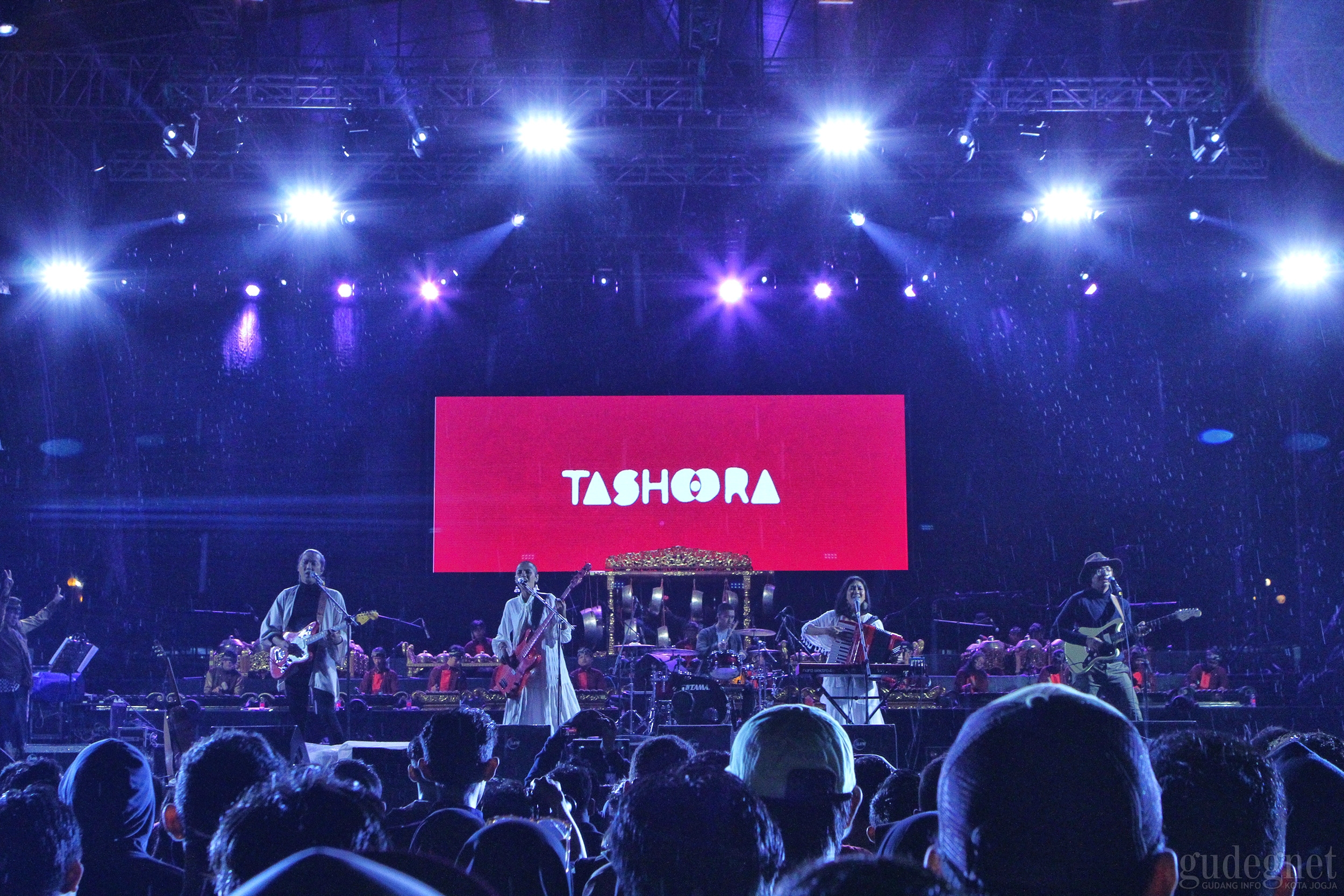 Tashoora Pukau Ribuan Penonton Roar Gama 4.0 Tashoora Pukau Ribuan Penonton Roar Gama 4.0