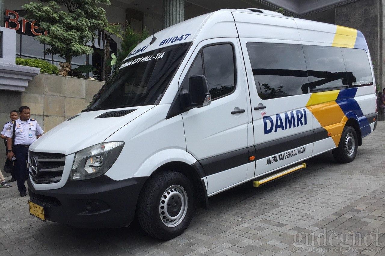 Dirjen Perhubungan Darat Luncurkan Angkutan Antarmoda Menuju YIA Dirjen Perhubungan Darat Luncurkan Angkutan Antarmoda Menuju YIA