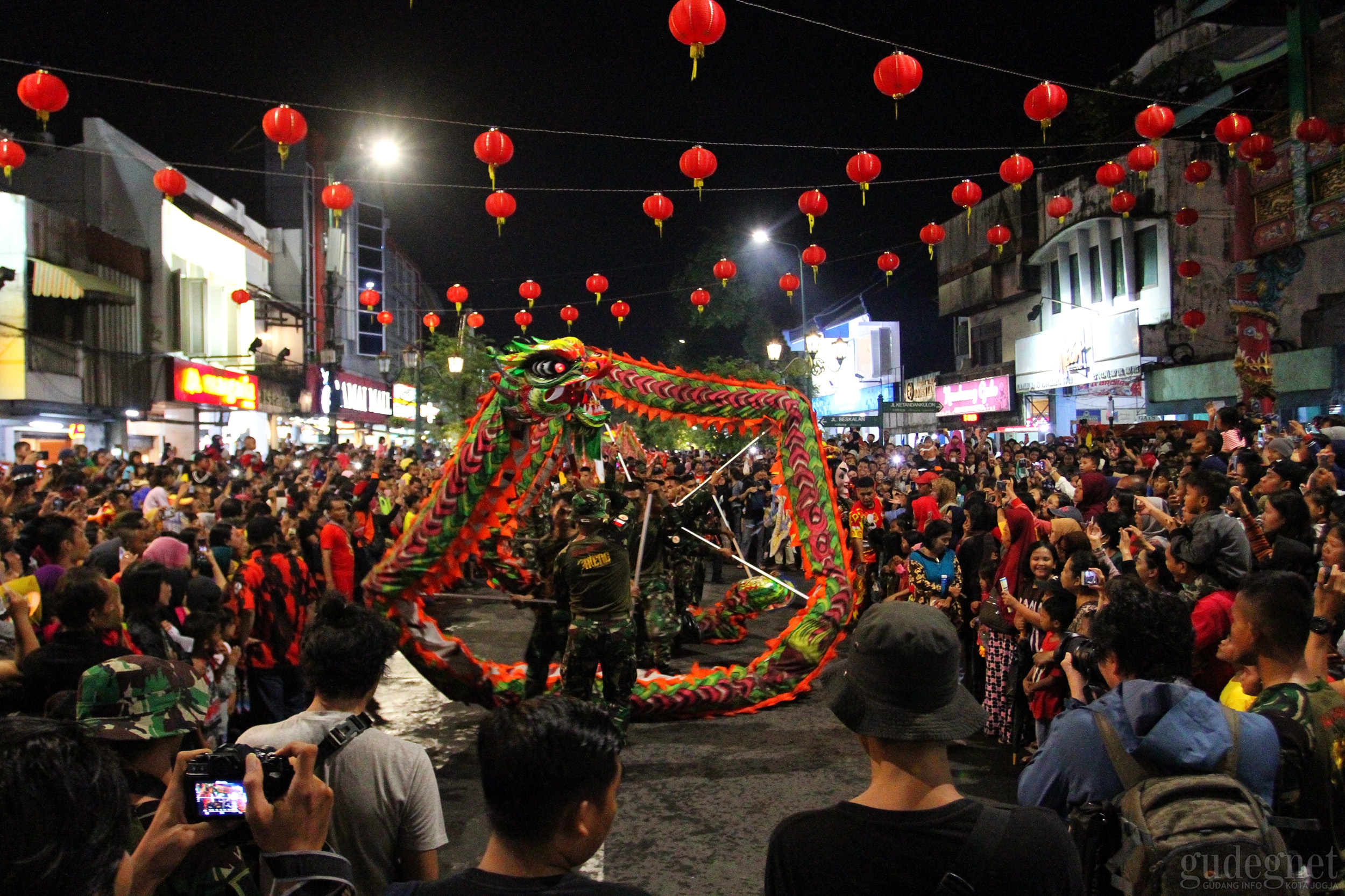 Naga Doreng Hingga Reog Pukau Penonton Karnaval Imlek Naga Doreng Hingga Reog Pukau Penonton Karnaval Imlek