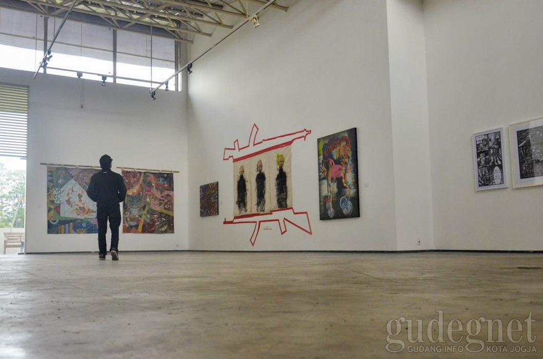 Kandang Ayam Project Gelar Pameran &lsquo;Fonem&rsquo;