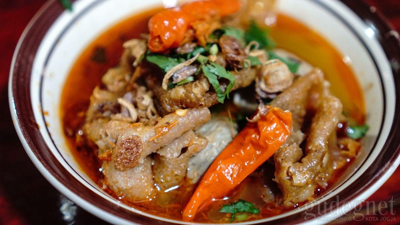 Bakso Chuanki Akang Bandung: Pedas Lezat, Mantap Disantap Bakso Chuanki Akang Bandung: Pedas Lezat, Mantap Disantap