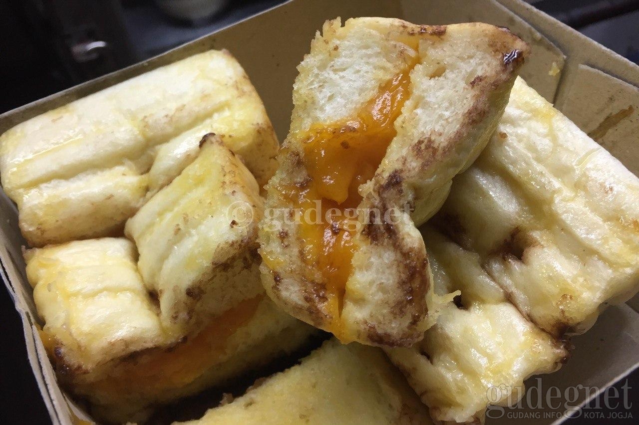 Roti Kukus 'One', Lembut dan Menggoda Roti Kukus 'One', Lembut dan Menggoda