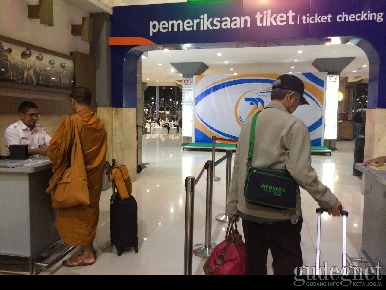 PT KAI Perpanjang Operasional Kereta Api Luar Biasa Hingga 11 Juni 2020 PT KAI Perpanjang Operasional Kereta Api Luar Biasa Hingga 11 Juni 2020