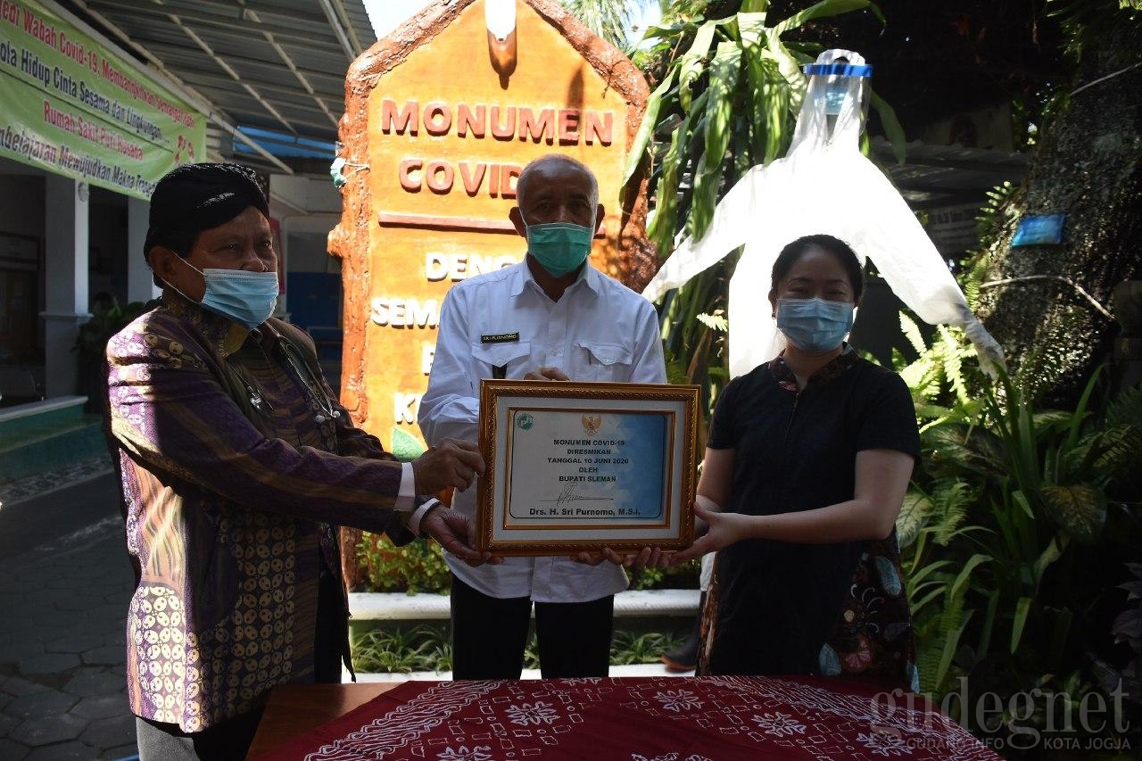 Bupati Sleman Resmikan Monumen Covid-19 RS Puri Husada Bupati Sleman Resmikan Monumen Covid-19 RS Puri Husada