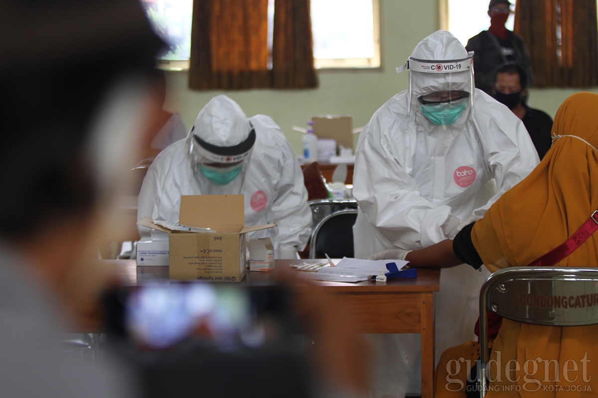 Rapid Test Tahap Dua Pedagang Pasar Tradisional Sleman, 9 Reaktif Rapid Test Tahap Dua Pedagang Pasar Tradisional Sleman, 9 Reaktif