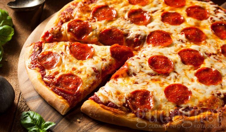 5 Info Diskon Kuliner, ada Pizza dan Donat 5 Info Diskon Kuliner, ada Pizza dan Donat