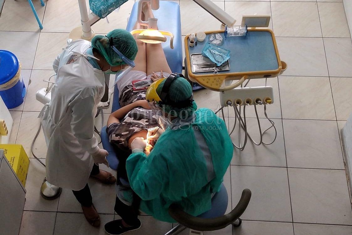 Aman Berkunjung ke Klinik Gigi di Tengah Pandemi, Ini Caranya Aman Berkunjung ke Klinik Gigi di Tengah Pandemi, Ini Caranya