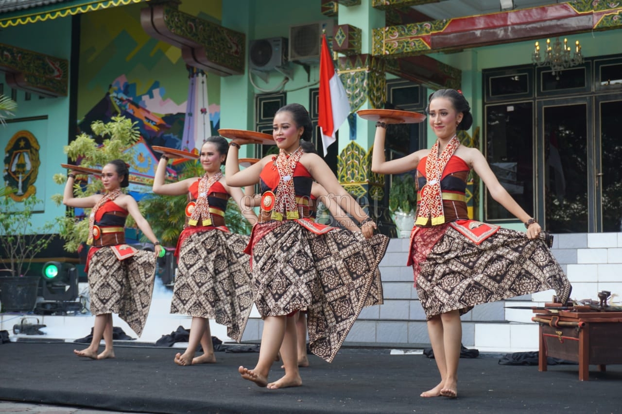 Peringatan HUT Kota Yogyakarta Digelar Virtual, Dimeriahkan Berbagai Kesenian Peringatan HUT Kota Yogyakarta Digelar Virtual, Dimeriahkan Berbagai Kesenian