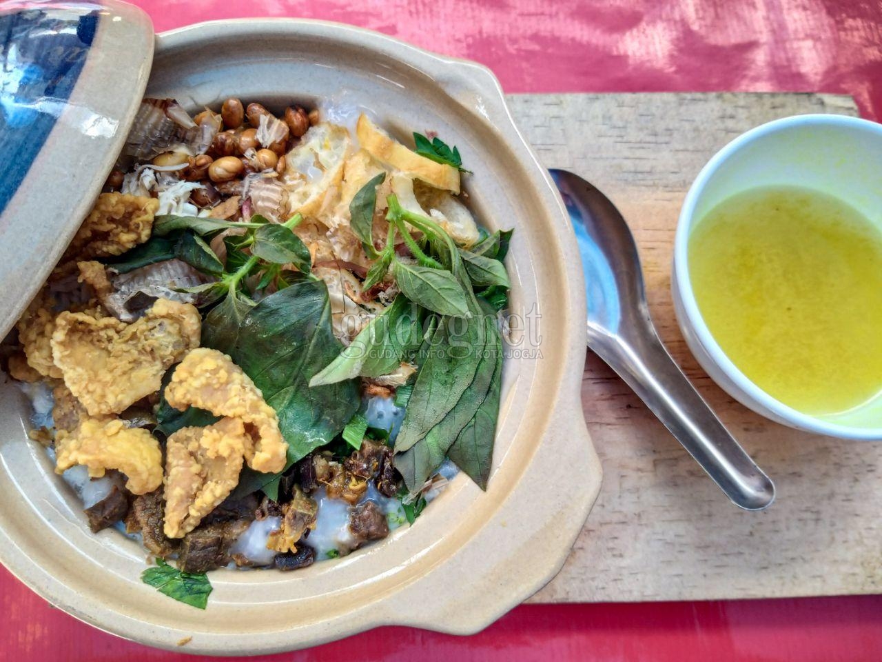 Bubur Bakar Don Juan: Sensasi Santap Bubur Dari Claypot Bubur Bakar Don Juan: Sensasi Santap Bubur Dari Claypot