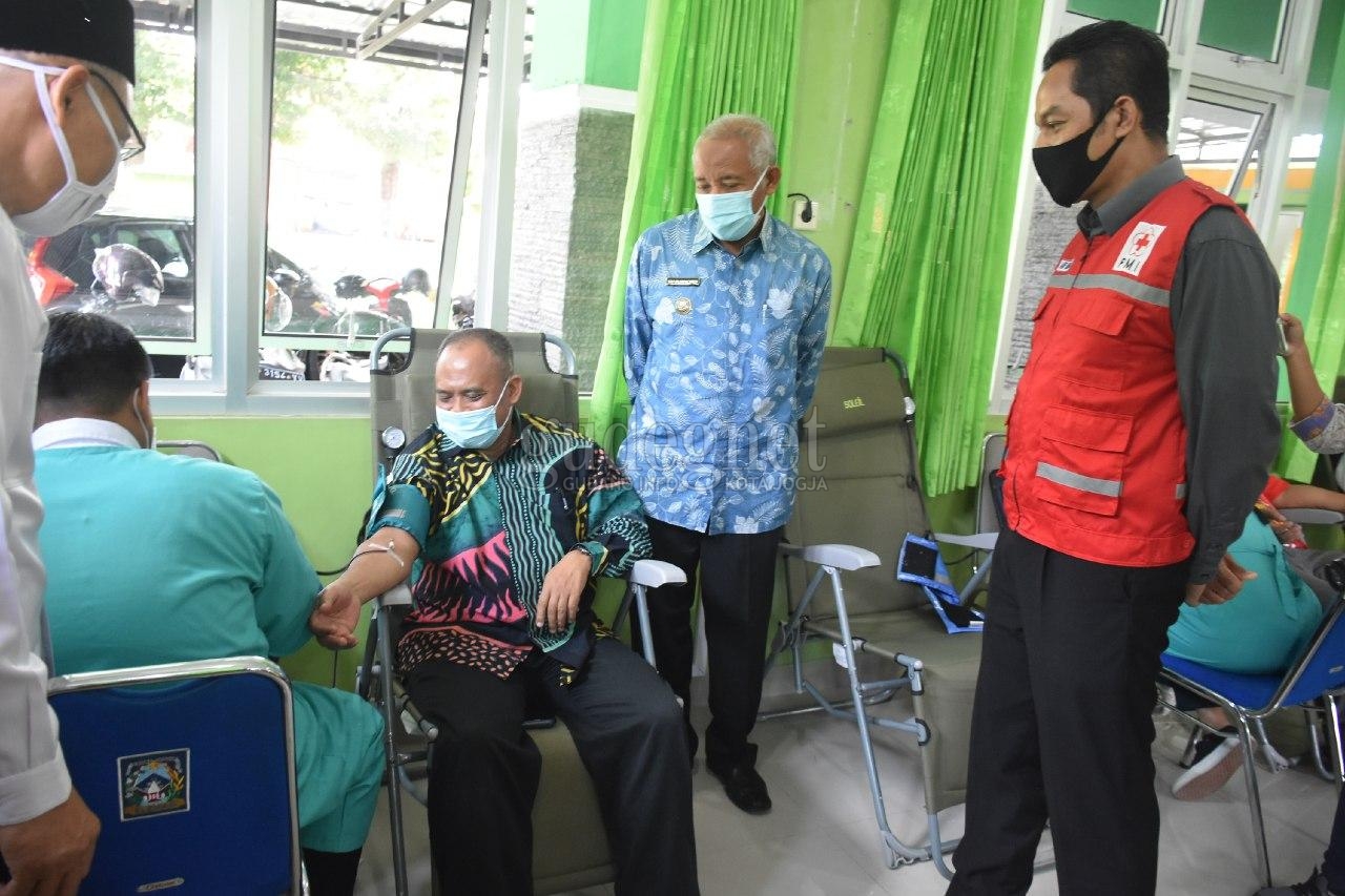 Penuhi Kebutuhan Darah, Pengurus PMI Kapanewon se-Kabupaten Sleman Berdonor Darah