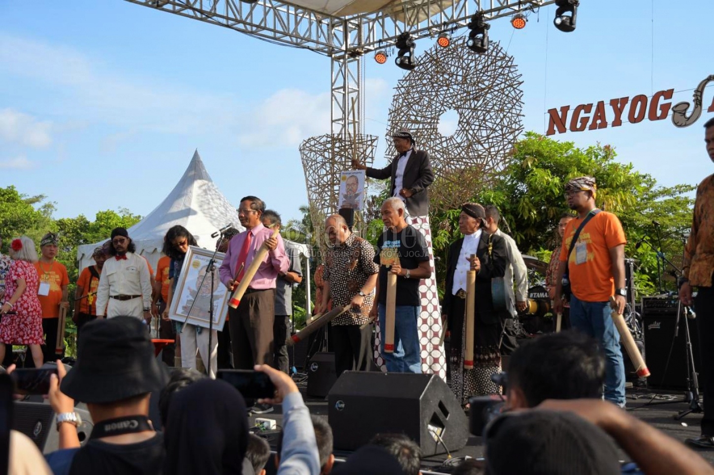 Ngayogjazz 2020 Live Daring akan Dibuka Kepala Dinas Pariwisata DIY Ngayogjazz 2020 Live Daring akan Dibuka Kepala Dinas Pariwisata DIY