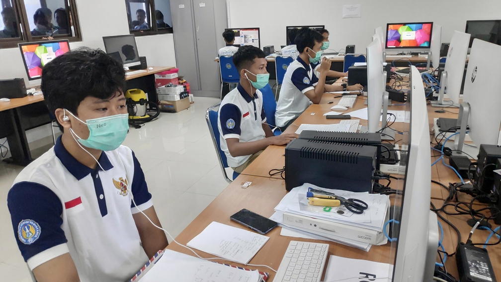 Tim Garuda UNY Juarai Kontes Mobil Hemat Energi 2020 Tim Garuda UNY Juarai Kontes Mobil Hemat Energi 2020