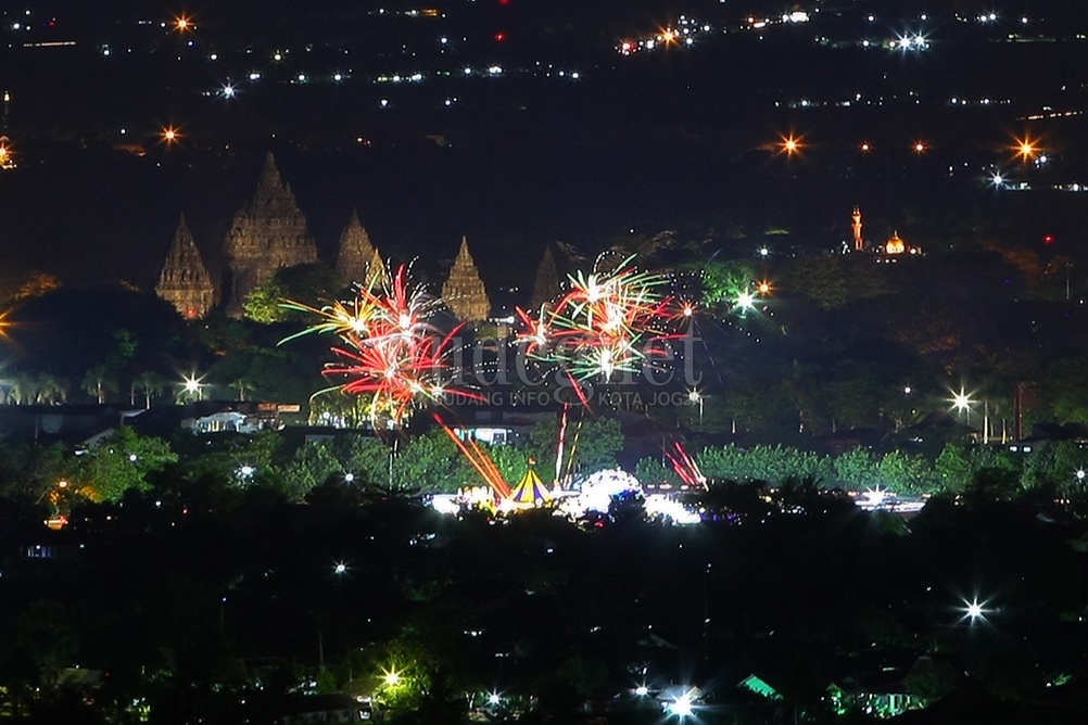 Sleman Larang Pesta Kembang Api & Konvoi Kendaraan Sleman Larang Pesta Kembang Api & Konvoi Kendaraan