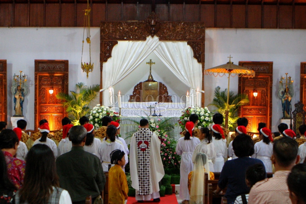 Jadwal Perayaan Ekaristi Natal 2020 Gereja Katolik di Kevikepan Yogyakarta Barat dan Timur Jadwal Perayaan Ekaristi Natal 2020 Gereja Katolik di Kevikepan Yogyakarta Barat dan Timur
