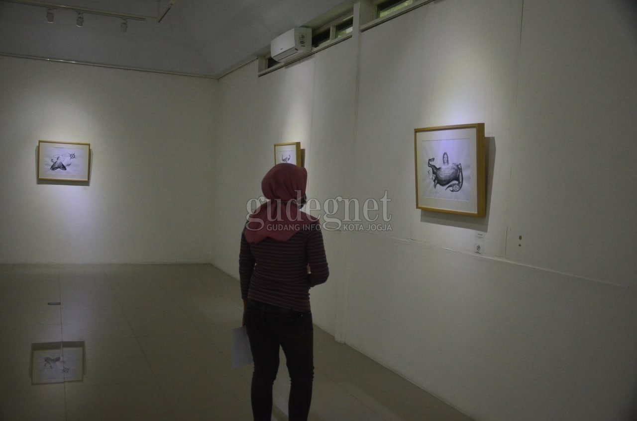 Pameran &lsquo;Ladang Jiwa&rsquo;, Pengalaman Hidup dalam Garis