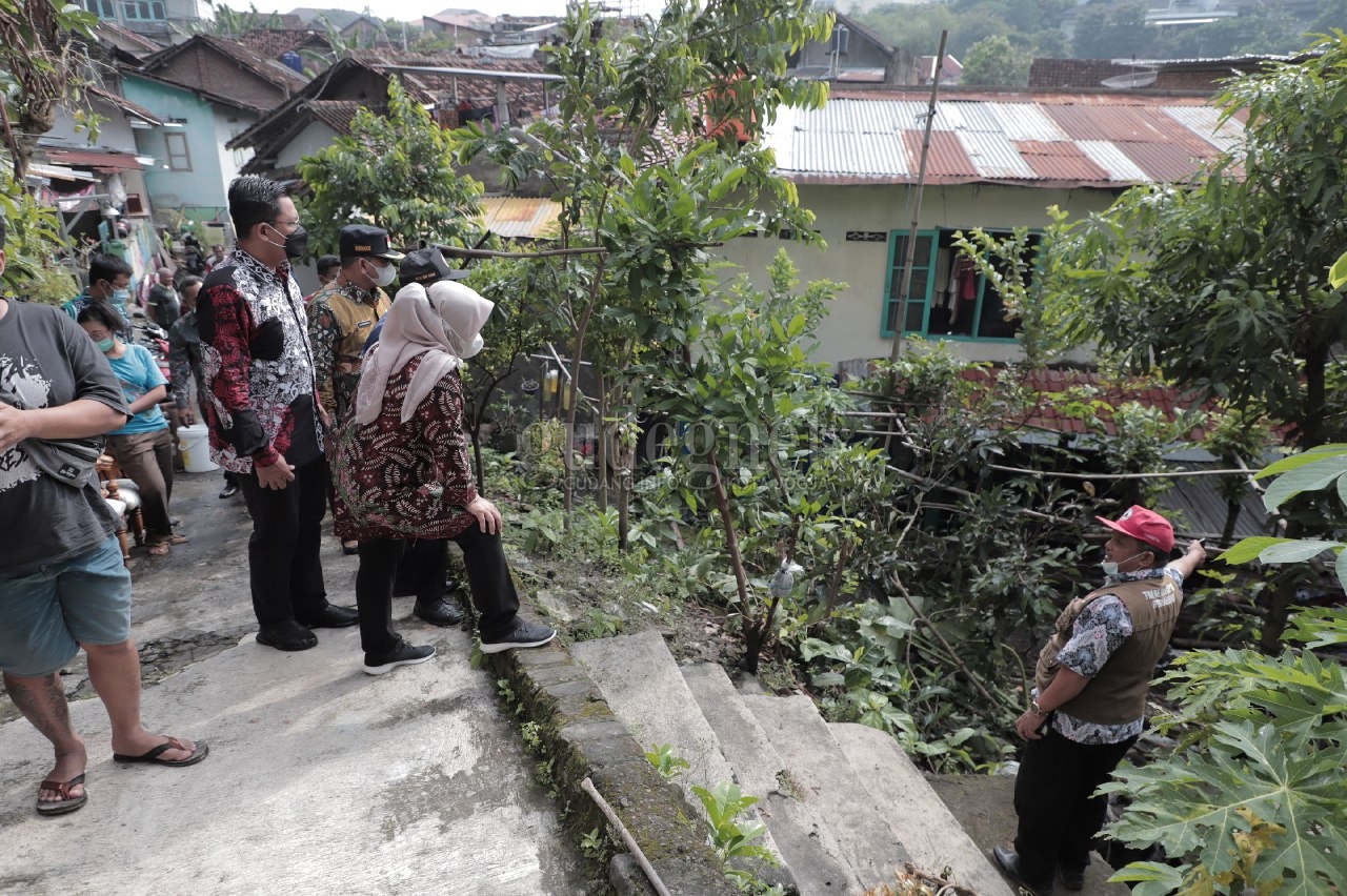 Bupati Sleman Tinjau Lokasi Terdampak Cuaca Buruk