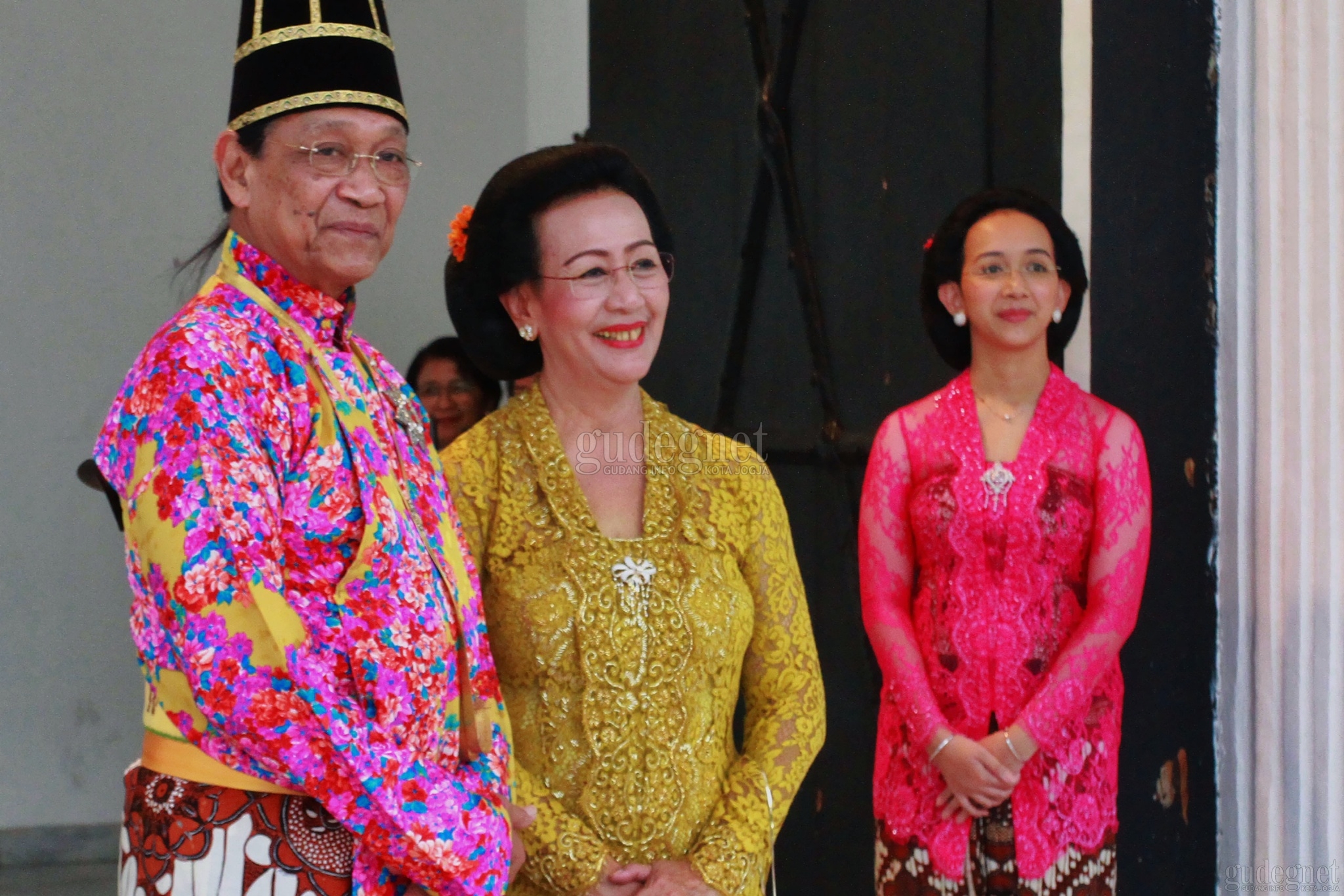Tingalan Jumenengan Dalem: Berupaya Relevan dengan Perkembangan Zaman Tingalan Jumenengan Dalem: Berupaya Relevan dengan Perkembangan Zaman