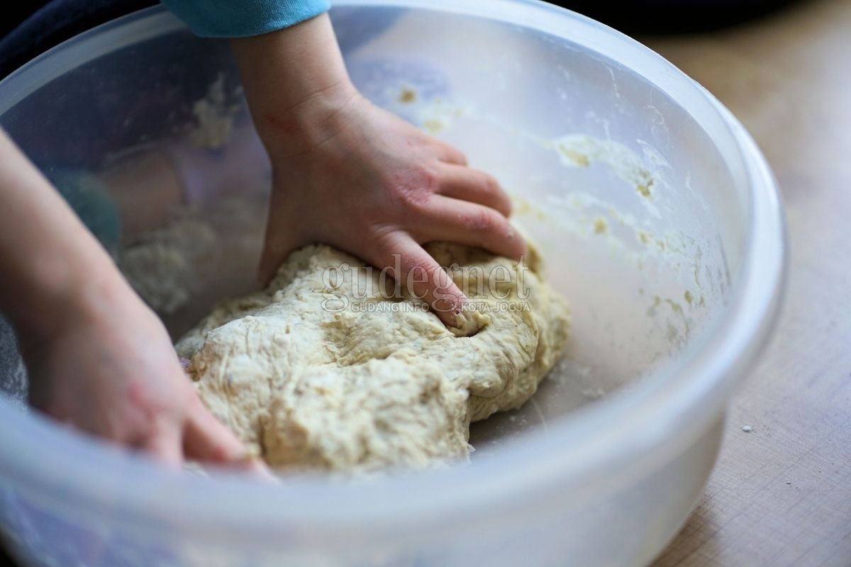 Cara Membuat Gluten Goreng dan Rebus Sebagai Pengganti Daging Cara Membuat Gluten Goreng dan Rebus Sebagai Pengganti Daging