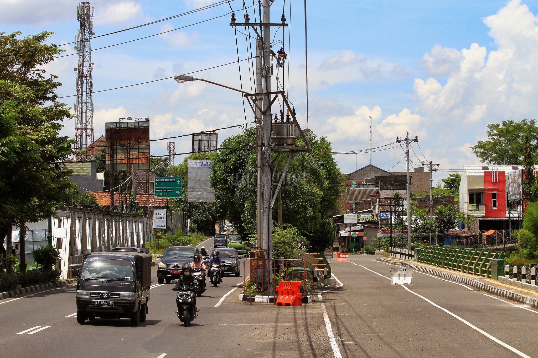 Terkendala Manajemen Lalin, Jembatan Gembira Loka Sisi Selatan Belum Dioperasikan