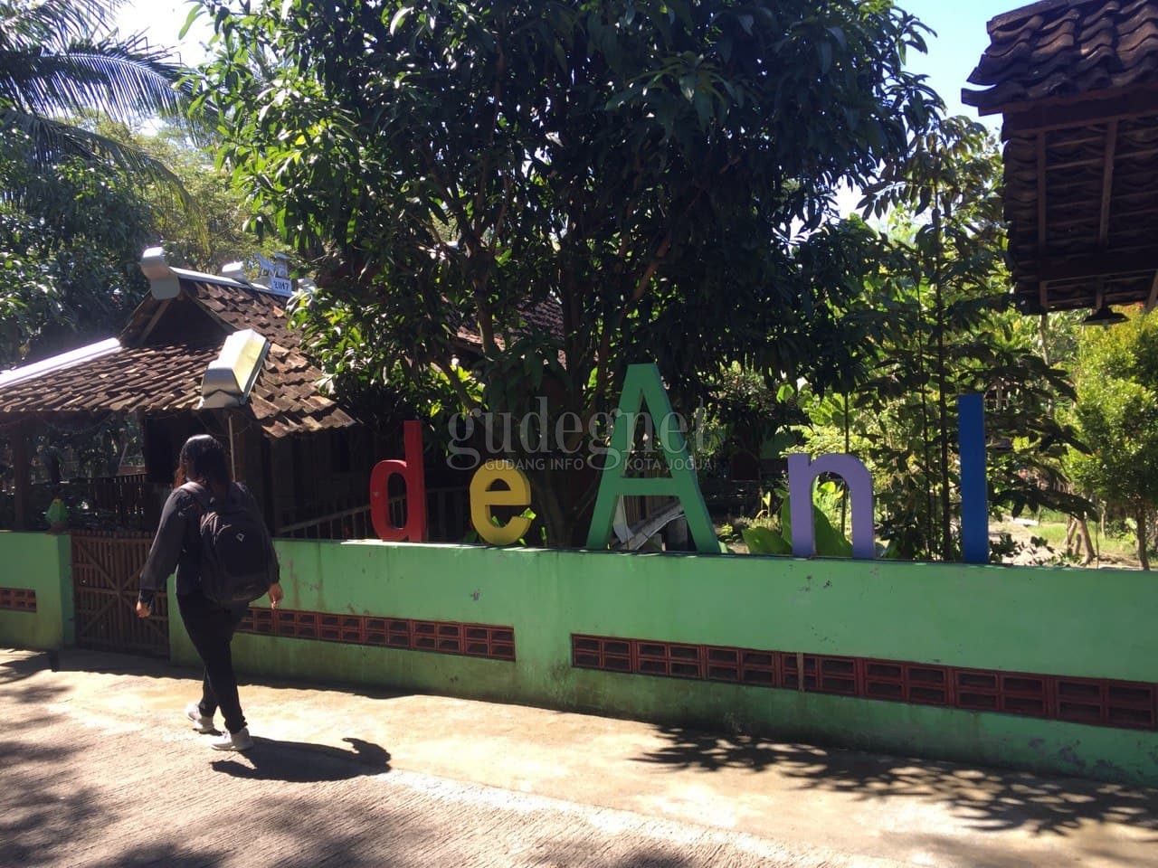 De Ani Agroedupark, Kebun Binatang Mini dan Kuliner De Ani Agroedupark, Kebun Binatang Mini dan Kuliner