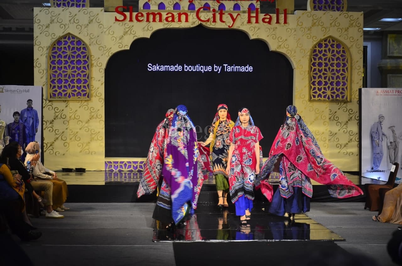 Recovery Movement 'Modest Fashion Show' Tampilkan Karya 40 Desainer Recovery Movement 'Modest Fashion Show' Tampilkan Karya 40 Desainer