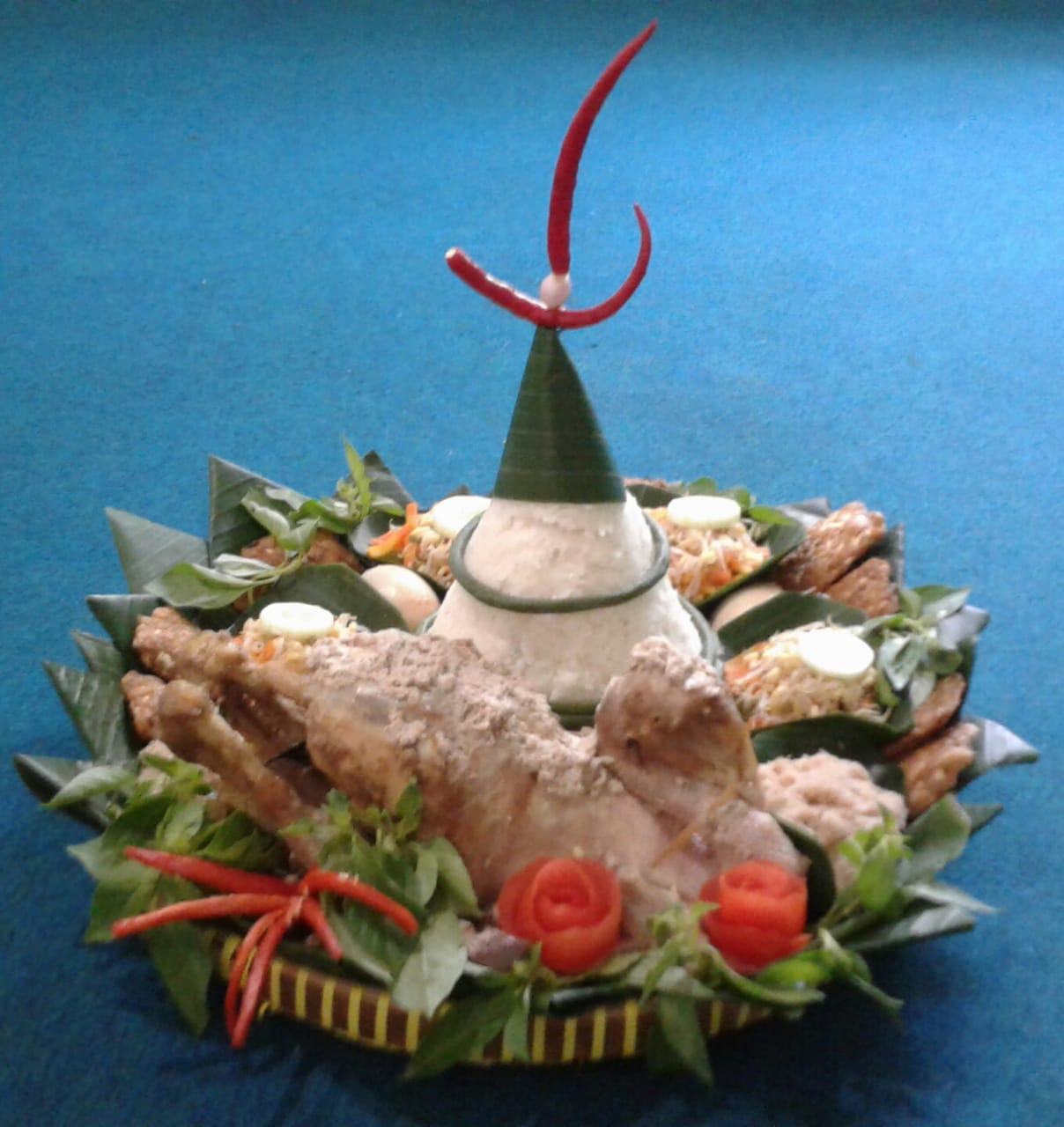 Gurihnya Ayam Ingkung di Griya Pandan Sari Gurihnya Ayam Ingkung di Griya Pandan Sari