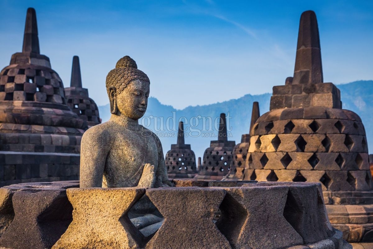 Candi Borobudur Ditutup Selama 10 Hari Candi Borobudur Ditutup Selama 10 Hari