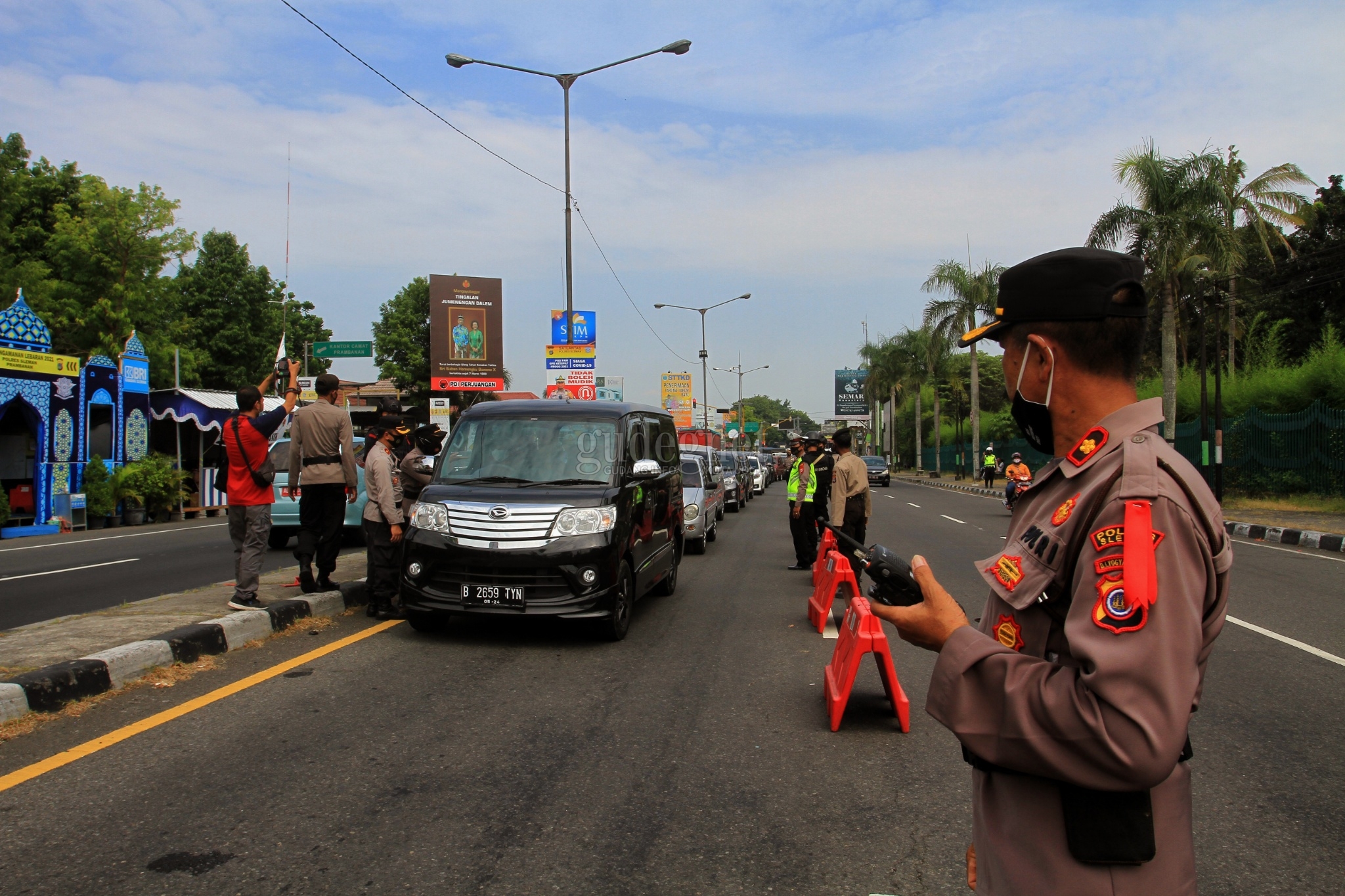 PTKM Diperpanjang, Fokus Pencegahan Naiknya Kasus Covid-19 Pascalebaran PTKM Diperpanjang, Fokus Pencegahan Naiknya Kasus Covid-19 Pascalebaran