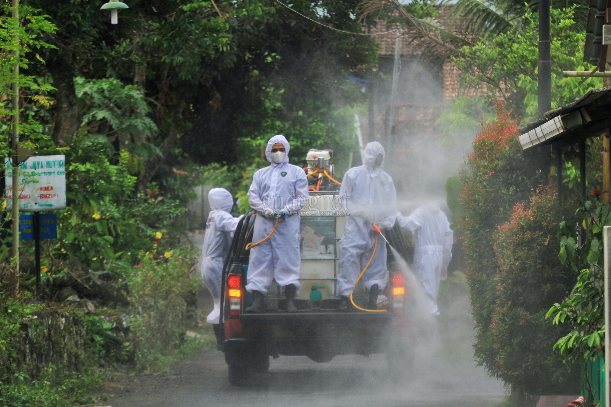 Covid-19 Meningkat, Izin Kegiatan Masyarakat Akan Diperketat Covid-19 Meningkat, Izin Kegiatan Masyarakat Akan Diperketat