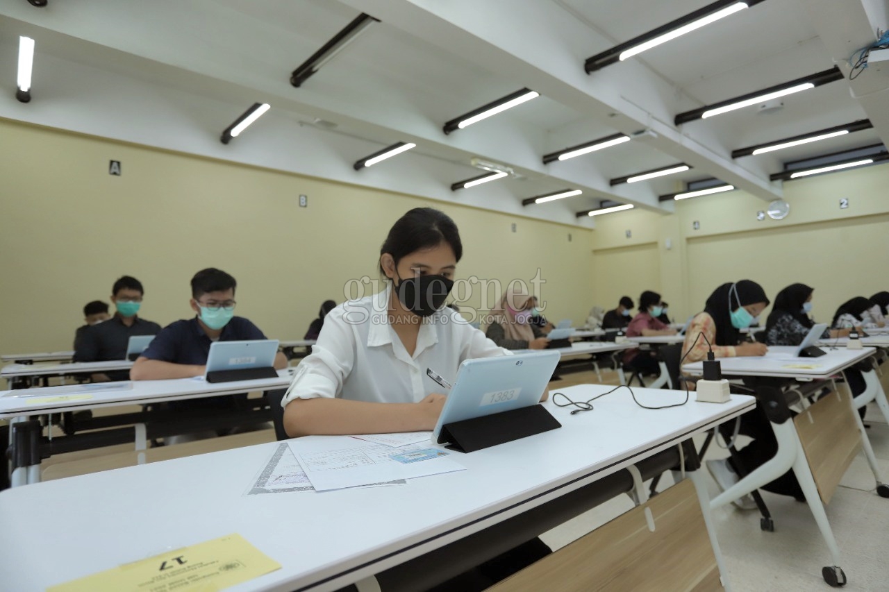 Tes CBT UGM Diikuti 36.470 Peserta Tes CBT UGM Diikuti 36.470 Peserta