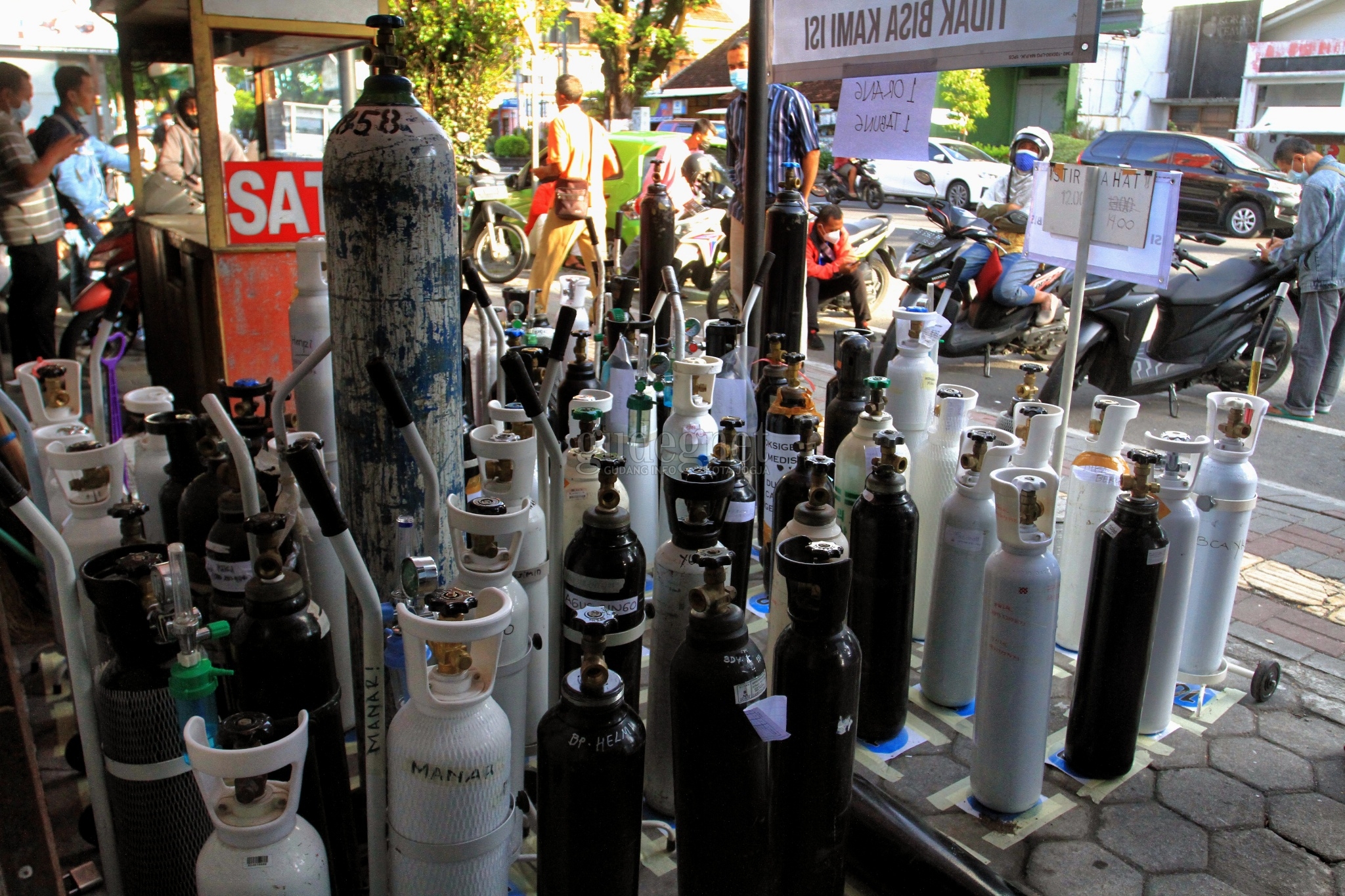 Tabung Oksigen Penuh Harapan 