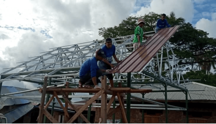 Tim Deru UGM Bangun Huntrap di NTT Tim Deru UGM Bangun Huntrap di NTT