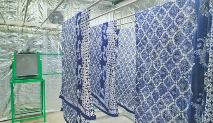 Mahasiswa UGM Ciptakan Alat Pengering Kain Batik Mahasiswa UGM Ciptakan Alat Pengering Kain Batik