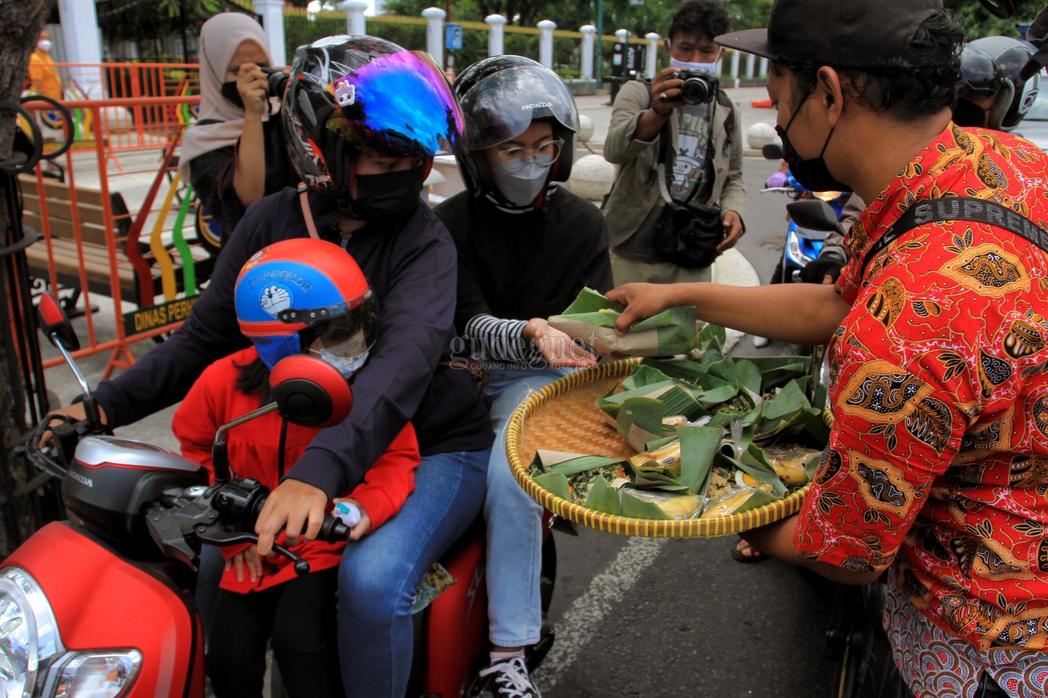 Peringati 9 Tahun Keistimewaan DIY, Forum Ini Gelar Tradisi Bancakan Peringati 9 Tahun Keistimewaan DIY, Forum Ini Gelar Tradisi Bancakan