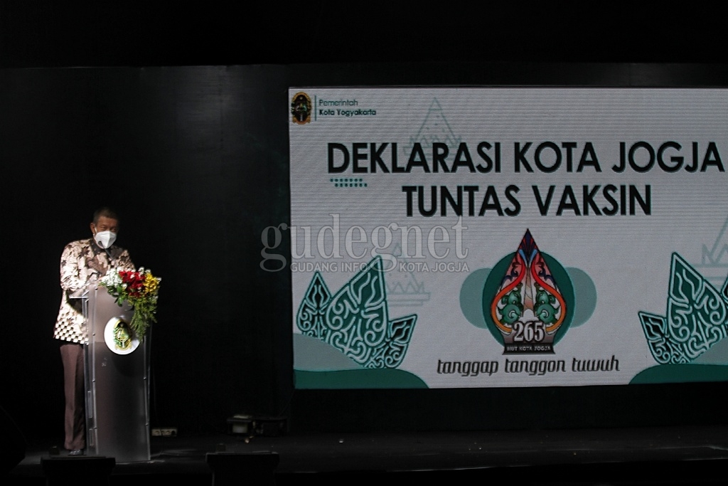 Yogyakarta 100 Persen Tuntas Vaksin