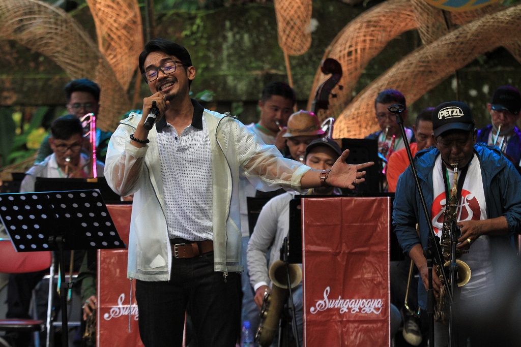 Noto & Swingayogya Tampil di Panggung Bregas Ngayogjazz 2021 Noto & Swingayogya Tampil di Panggung Bregas Ngayogjazz 2021