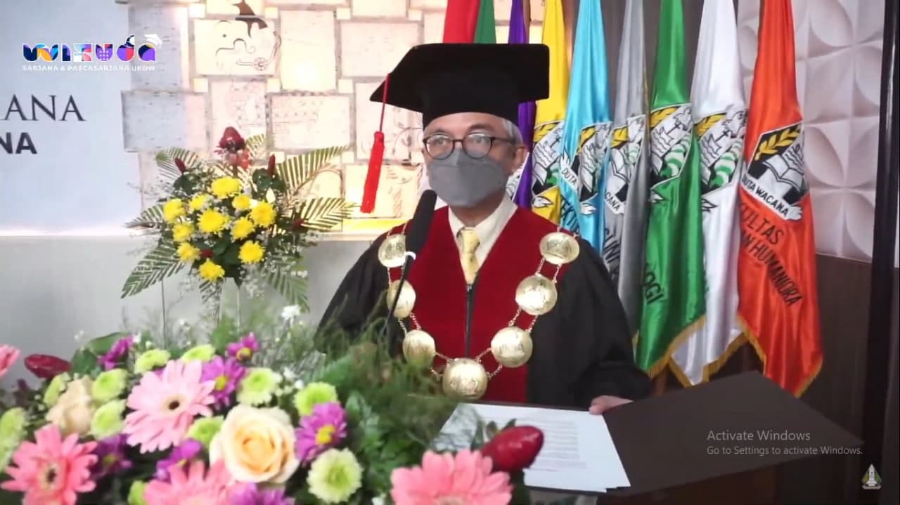 UKDW Gelar Wisuda Secara Daring UKDW Gelar Wisuda Secara Daring