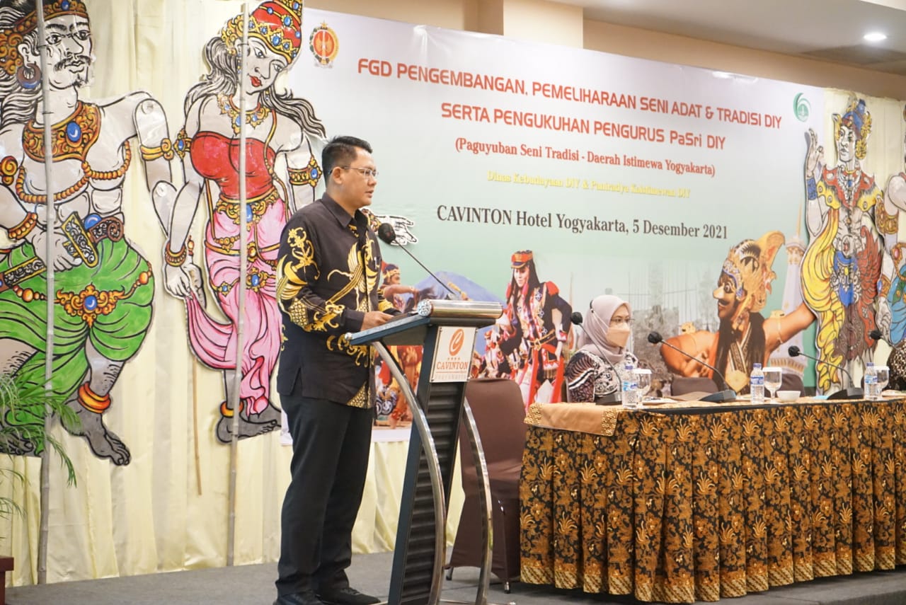 Hadiri FGD, Wabup Sleman Kukuhkan Pengurus Paguyuban Seni Tradisi Hadiri FGD, Wabup Sleman Kukuhkan Pengurus Paguyuban Seni Tradisi