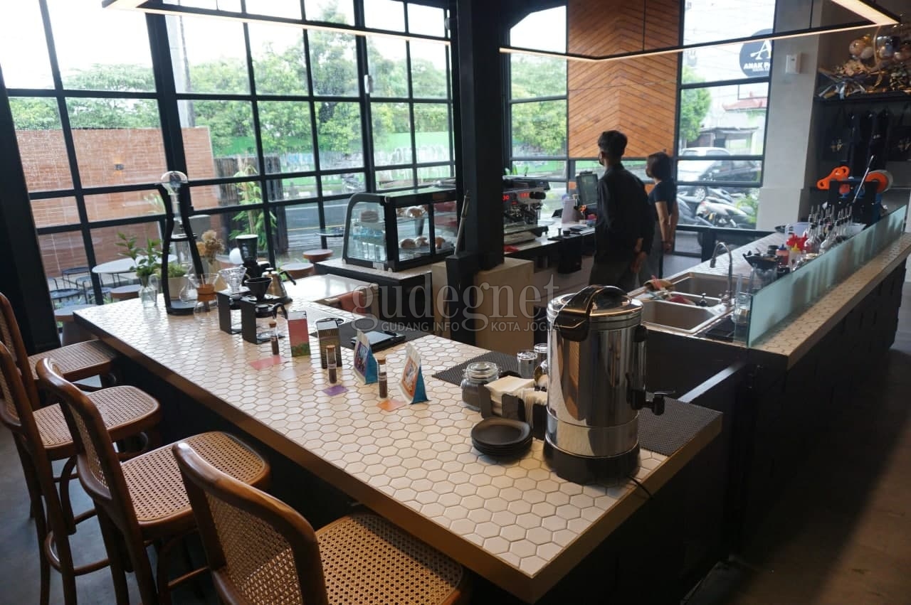 Anak Panah Kopi Bawa Tema Social Coffee Anak Panah Kopi Bawa Tema Social Coffee