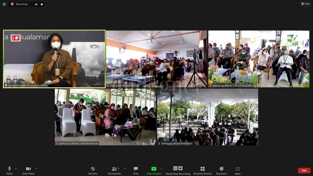Gelar Sosialisasi Sadar Wisata, Kemenparekraf Tekankan Pentingnya Meraih Kepercayaan Wisatawan Gelar Sosialisasi Sadar Wisata, Kemenparekraf Tekankan Pentingnya Meraih Kepercayaan Wisatawan
