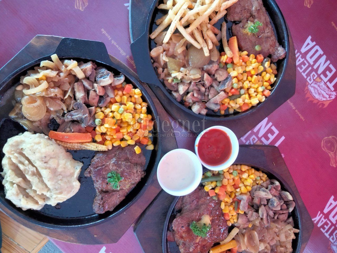 Rekomendasi Steak Dengan Harga Terjangkau di Jogja Rekomendasi Steak Dengan Harga Terjangkau di Jogja