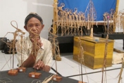Ternyata, Buat Wayang Bisa Pakai Lidi!